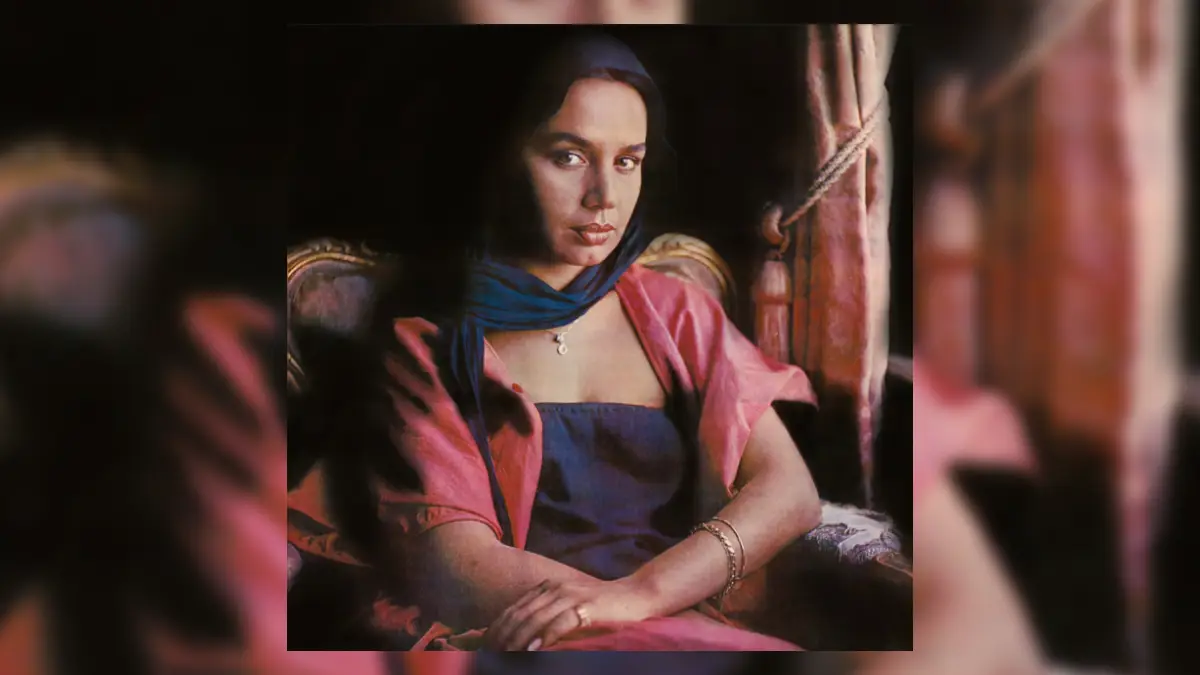 Sezen Aksu – Hata Şarkı Sözleri