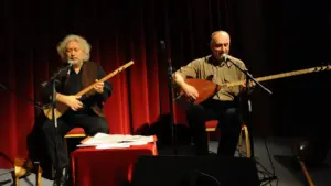 Erkan Oğur İsmail Hakkı Demircioğlu Divane Aşık Gibi Şarkı Sözleri