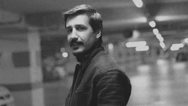 Alper Ayyıldız – Müsaitsen Eğer Şarkı Sözleri