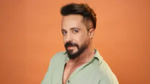 Bahadır Tatlıöz – Kafası Gelir Şarkı Sözleri