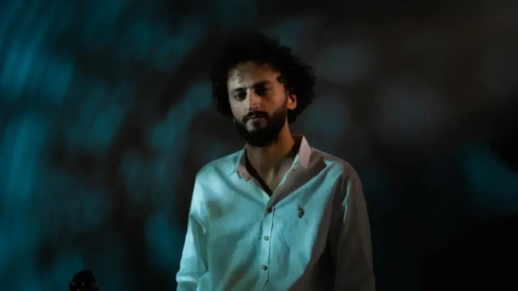 Berk Baysal – Aşk Bitene Dek video