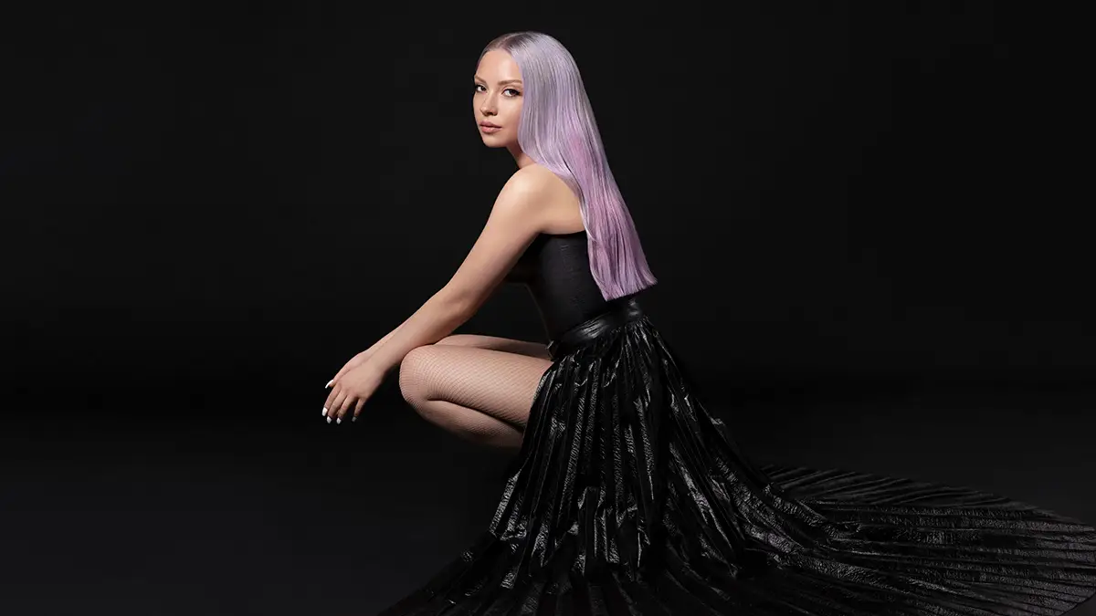 Ece Seçkin – Sen Geçtin Ömrümden Şarkı Sözleri