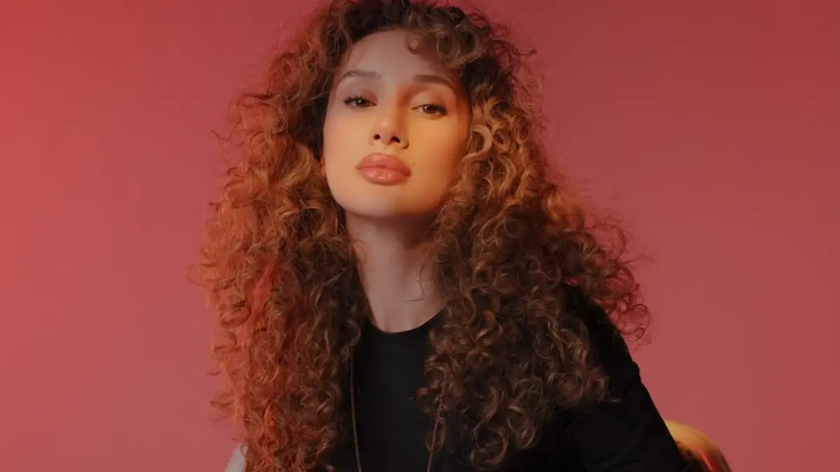 Mela Bedel & Azer Bülbül – Vazgeçemem Şarkı Sözleri