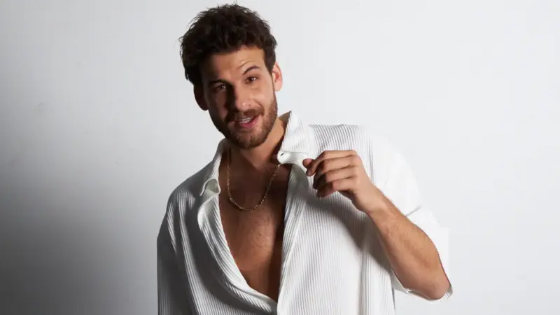 Mustafa Mert Koç – Ne Çıkar Şarkı Sözleri