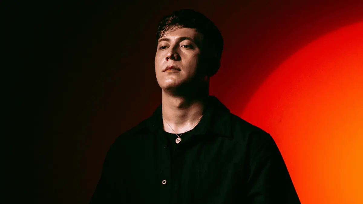 Poizi – Pardon Mutluluklar Şarkı Sözleri