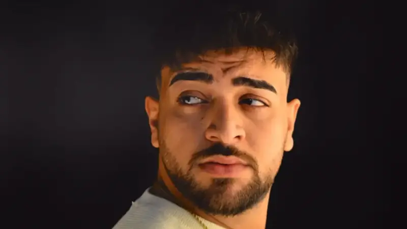 Zedi – Garip Hallerim Şarkı Sözleri