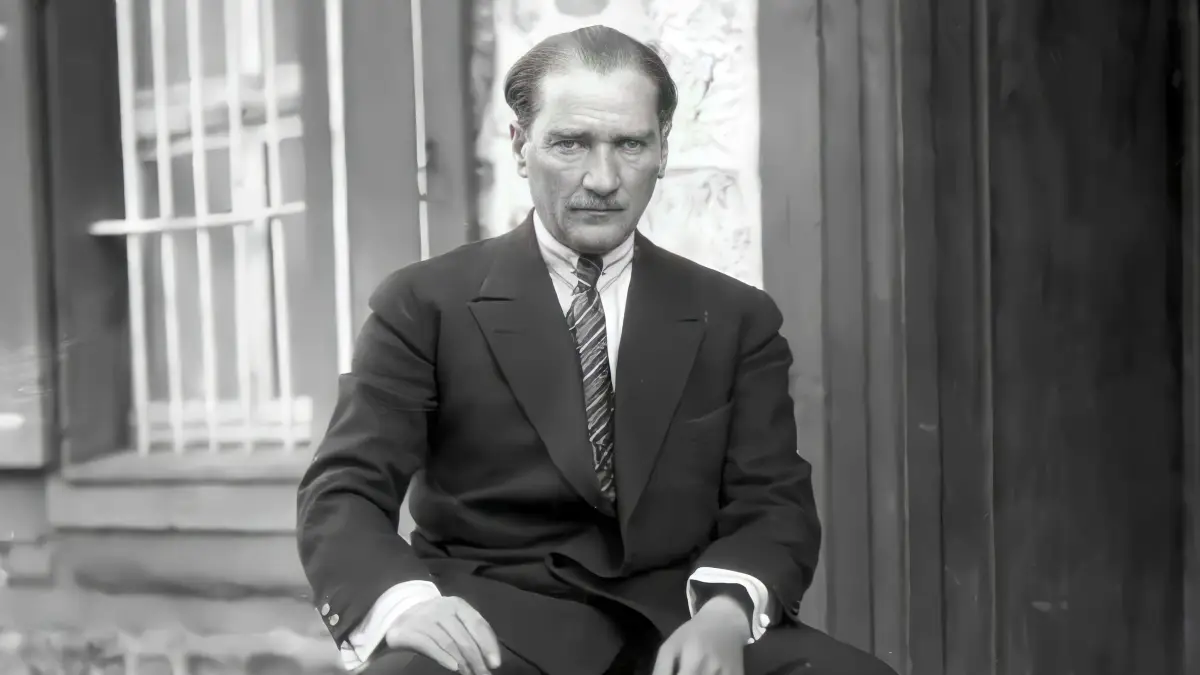 Atam Atam Mustafa Kemal Paşam Sözleri