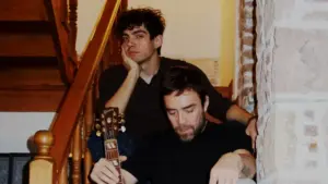 Mavi Gri & Murat Dalkılıç – Heybeli Şarkı Sözleri