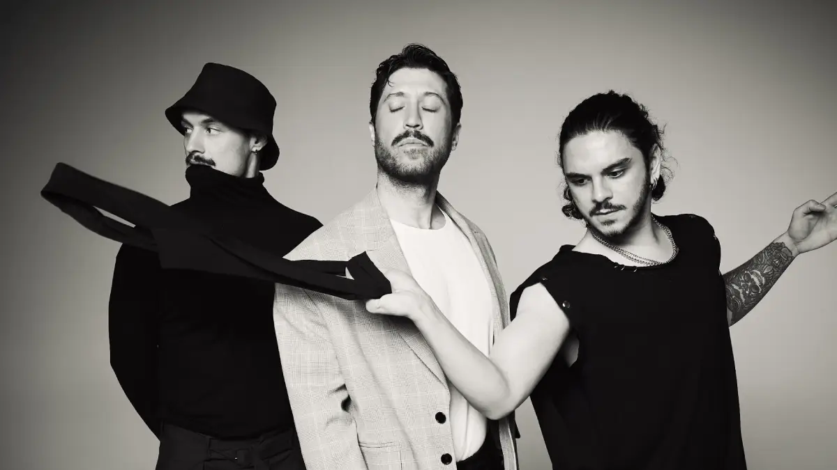 TNK – Aşkı Harcamanın 80 Yolu Şarkı Sözleri