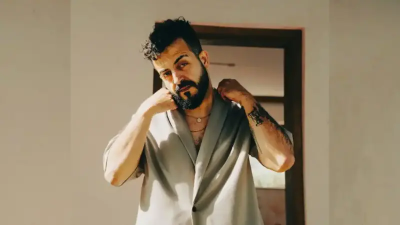 Velet – Ne Desem Az Şarkı Sözleri