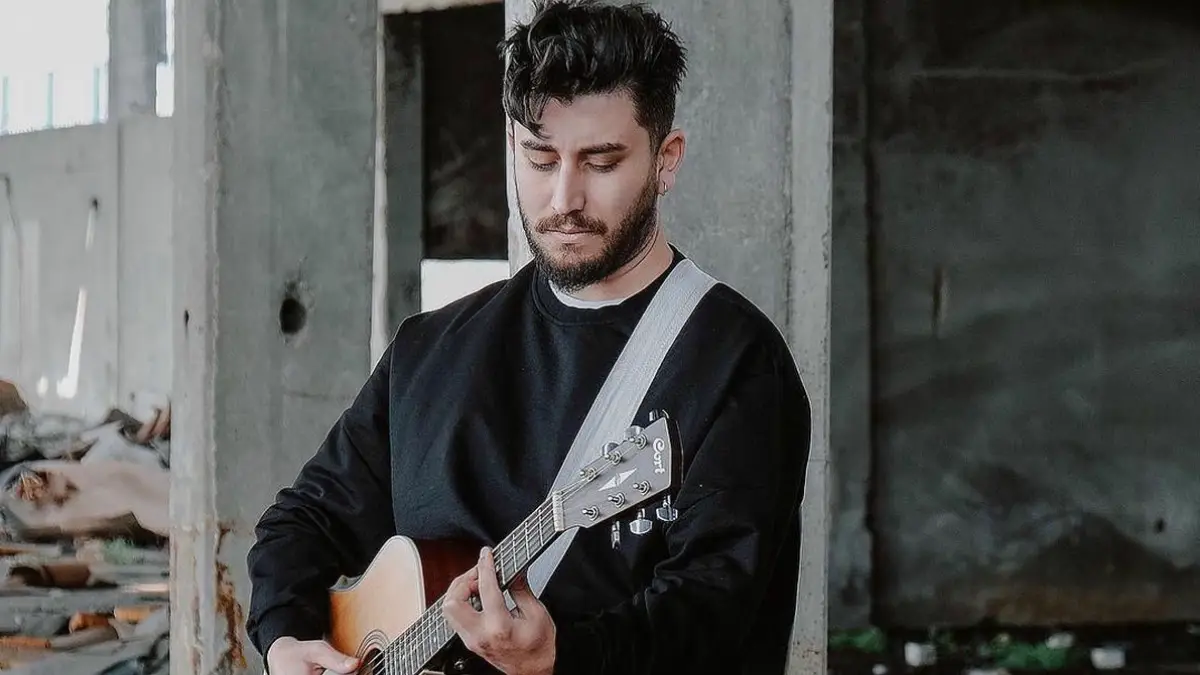 Yasir Miy – Nedeni Var Şarkı Sözleri