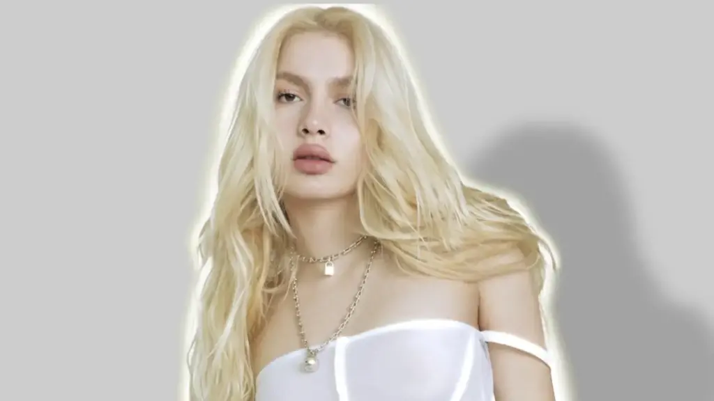 Aleyna Tilki – Oyuncak Gibi Şarkı Sözleri