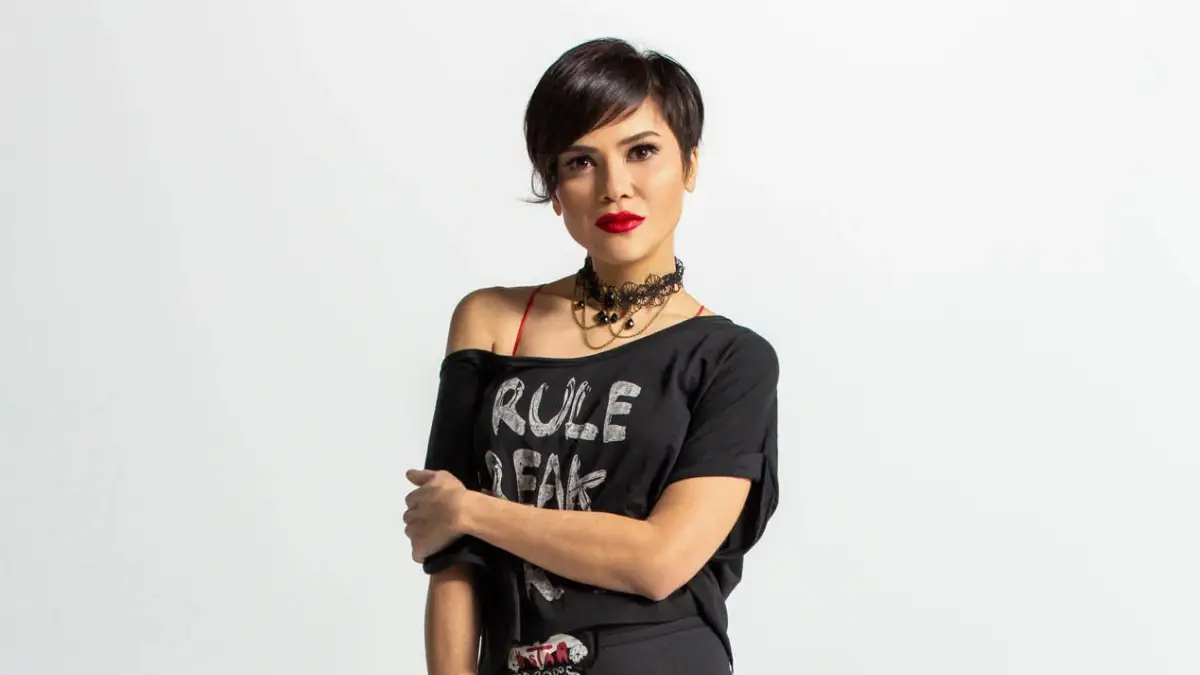 Aydilge – Zombi Şarkı Sözleri