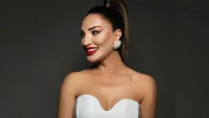 Aysel Yakupoğlu – İhanet Şarkı Sözleri