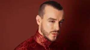 Cem Adrian – Bir Kuş Uçar Şarkı Sözleri