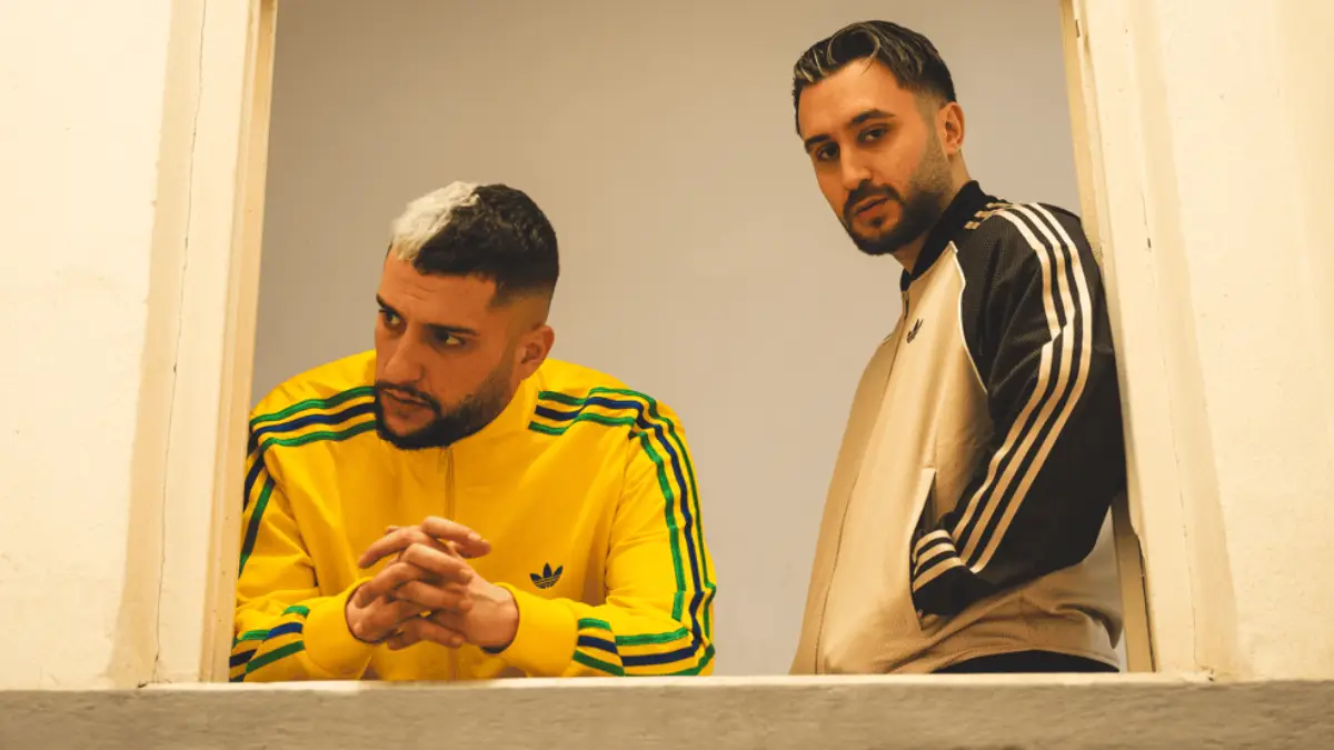 ERAY067 & MANSUR – Bu Gece Misafirinim video