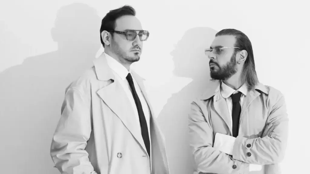 Maderzat – İçime Seni Çekerim Şarkı Sözleri