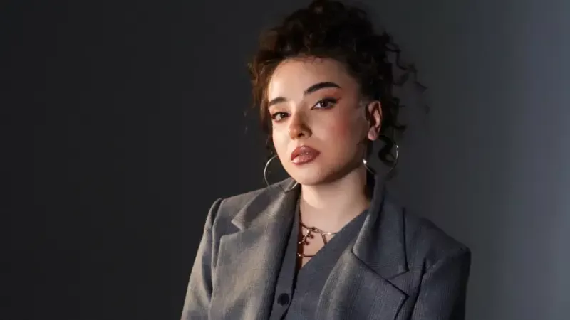 nahide babashli gözlerim ağladı şarkı sözleri