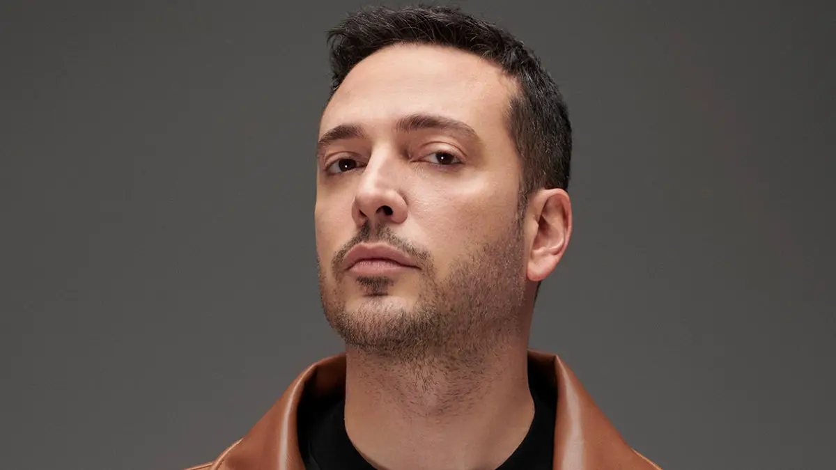 Oğuzhan Koç – Ağla video