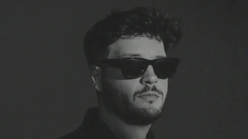 göksel ipekçi de şarkı sözleri