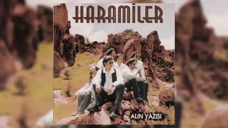 haramiler mavi duvar şarkı sözleri