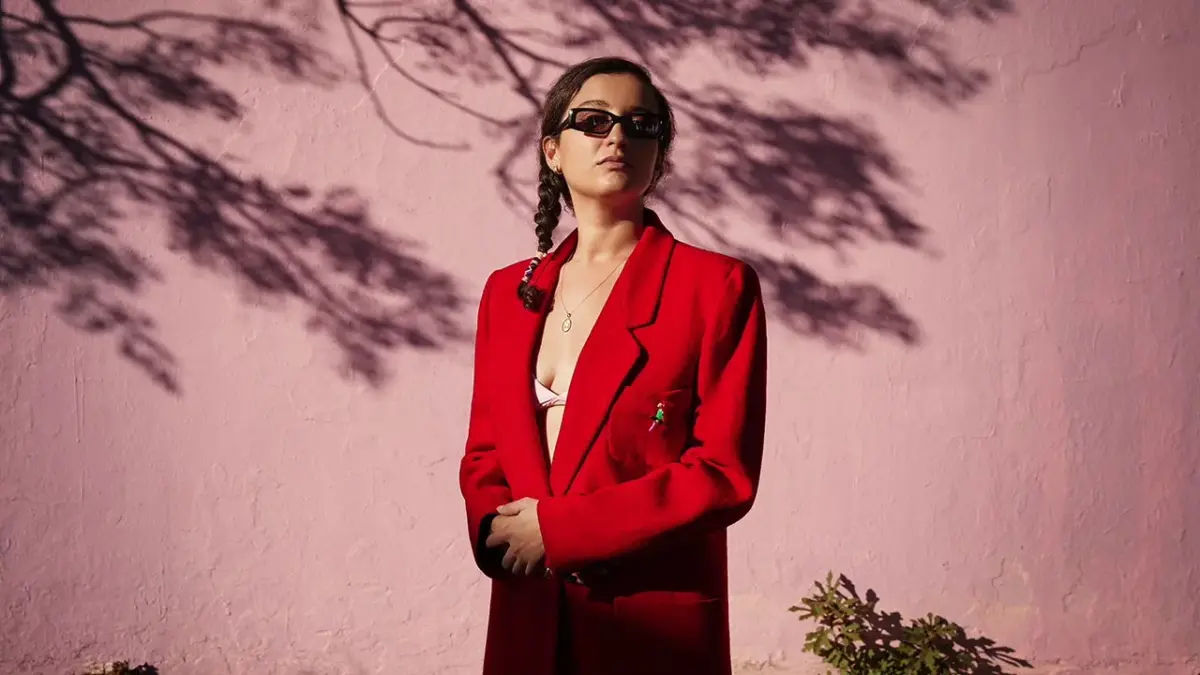 Melike Şahin – Nasır video