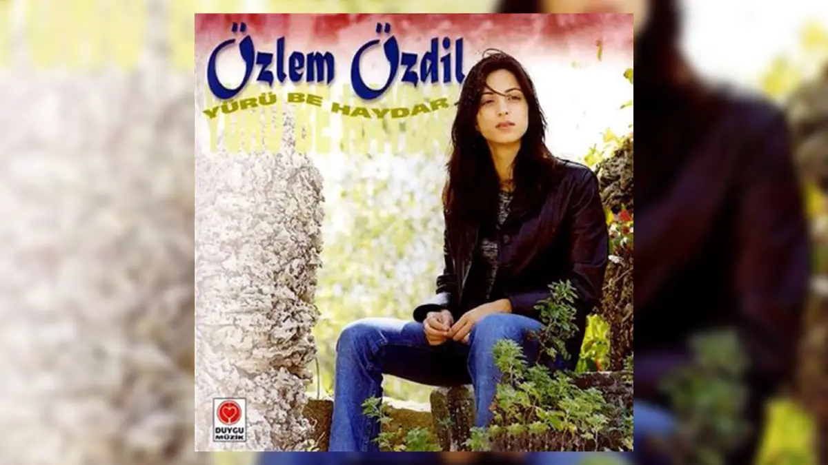 Özlem Özdil – Karahisar Kalesi video