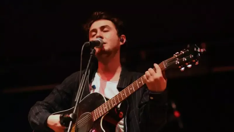 tuğkan ayrılık şarkı sözleri