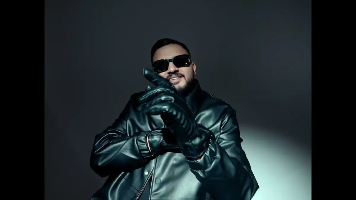 Umut Timur – Bade video