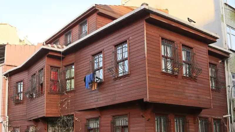 Ahmet Muhip Dıranas’ın En Güzel 10 Şiiri ve Hikâyesi
